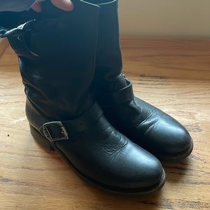 Frye short buckle boots. Black leather. Size 8.